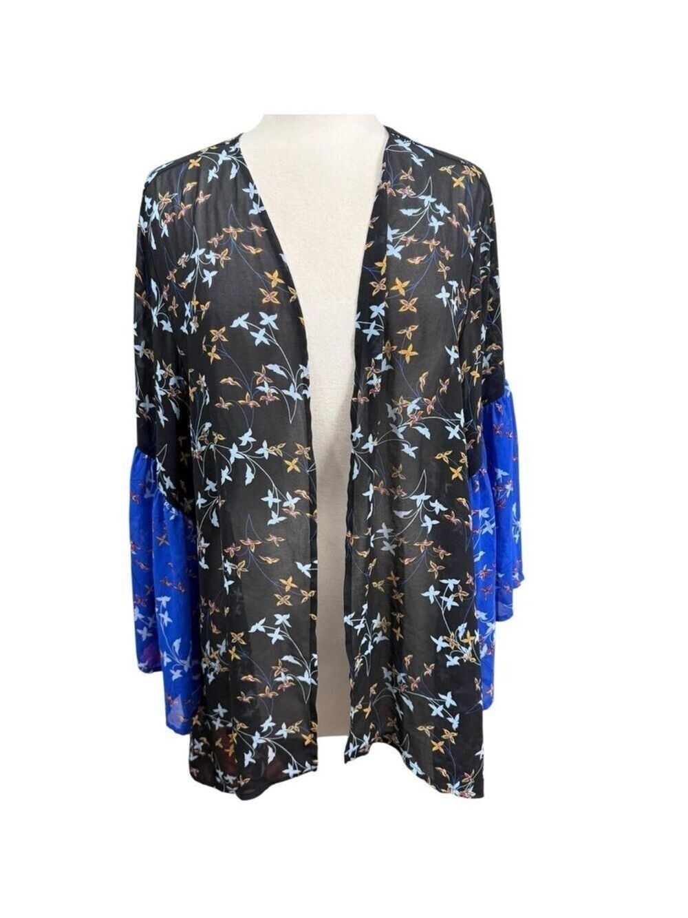 Women's EST 1946 Kimono Size L Black and Blue